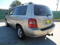 2001 Vintage Gold Metallic Toyota Highlander V6 4WD  photo #5