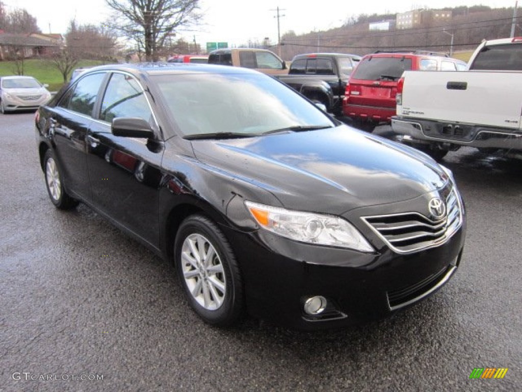 Black 2011 Toyota Camry XLE Exterior Photo #57073271