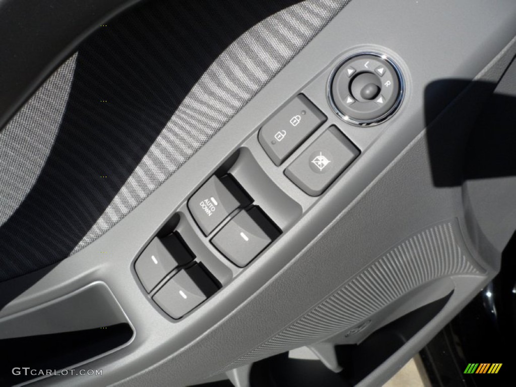 2012 Elantra GLS - Black Noir Pearl / Gray photo #22
