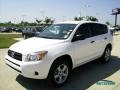 Super White - RAV4 I4 Photo No. 7