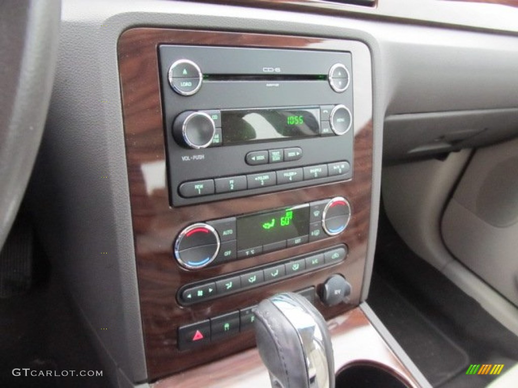 2009 Taurus SEL - Smokestone Metallic / Camel photo #16