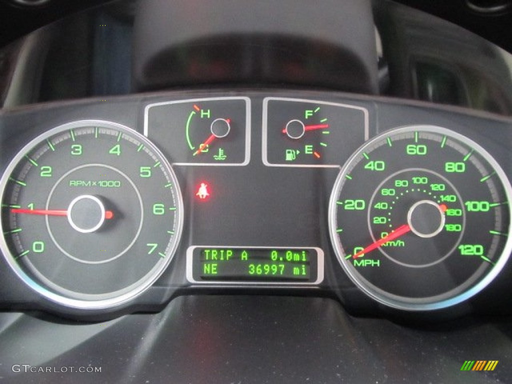 2009 Ford Taurus SEL Gauges Photo #57076961