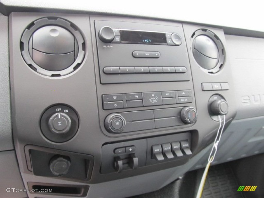 2012 Ford F350 Super Duty XL Crew Cab 4x4 Controls Photo #57078251