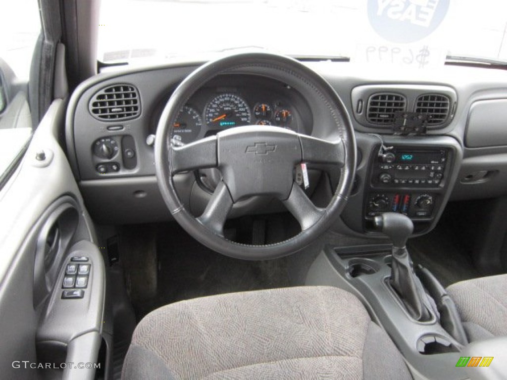 2003 TrailBlazer LT 4x4 - Dark Gray Metallic / Medium Pewter photo #15