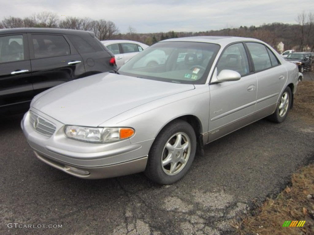 Sterling Silver Metallic 2001 Buick Regal LS Exterior Photo #57081824