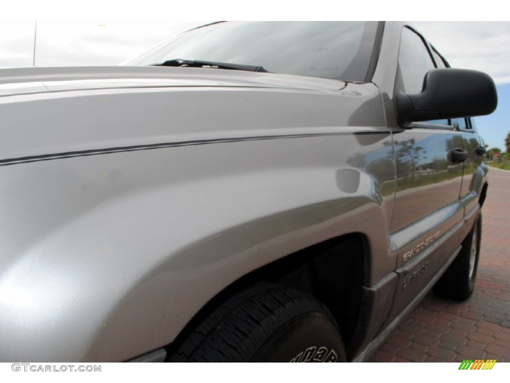 2000 Grand Cherokee Laredo 4x4 - Silverstone Metallic / Agate photo #13