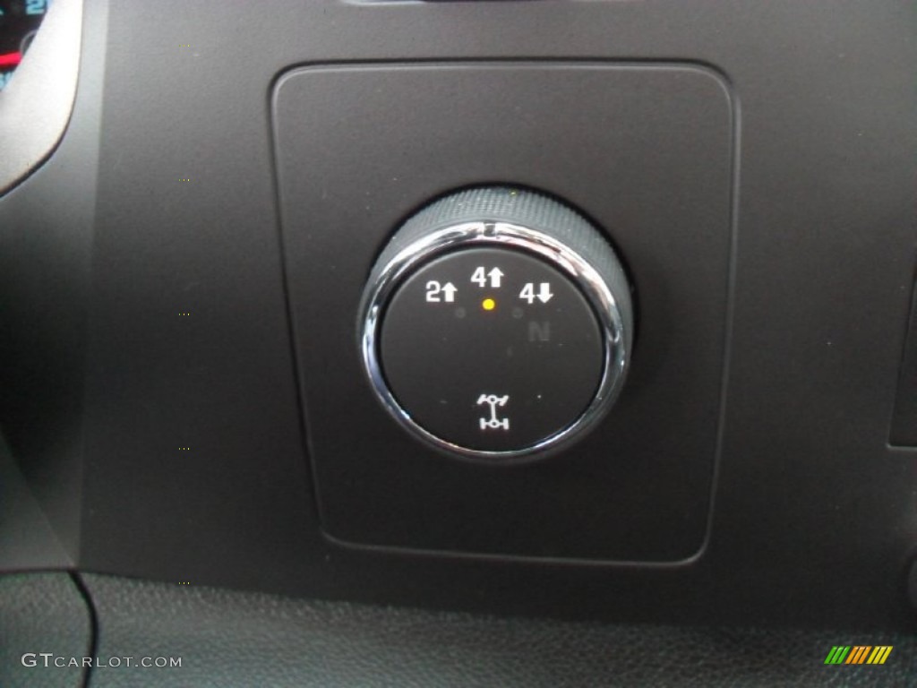 2012 Chevrolet Silverado 2500HD LT Regular Cab 4x4 Controls Photo #57082499