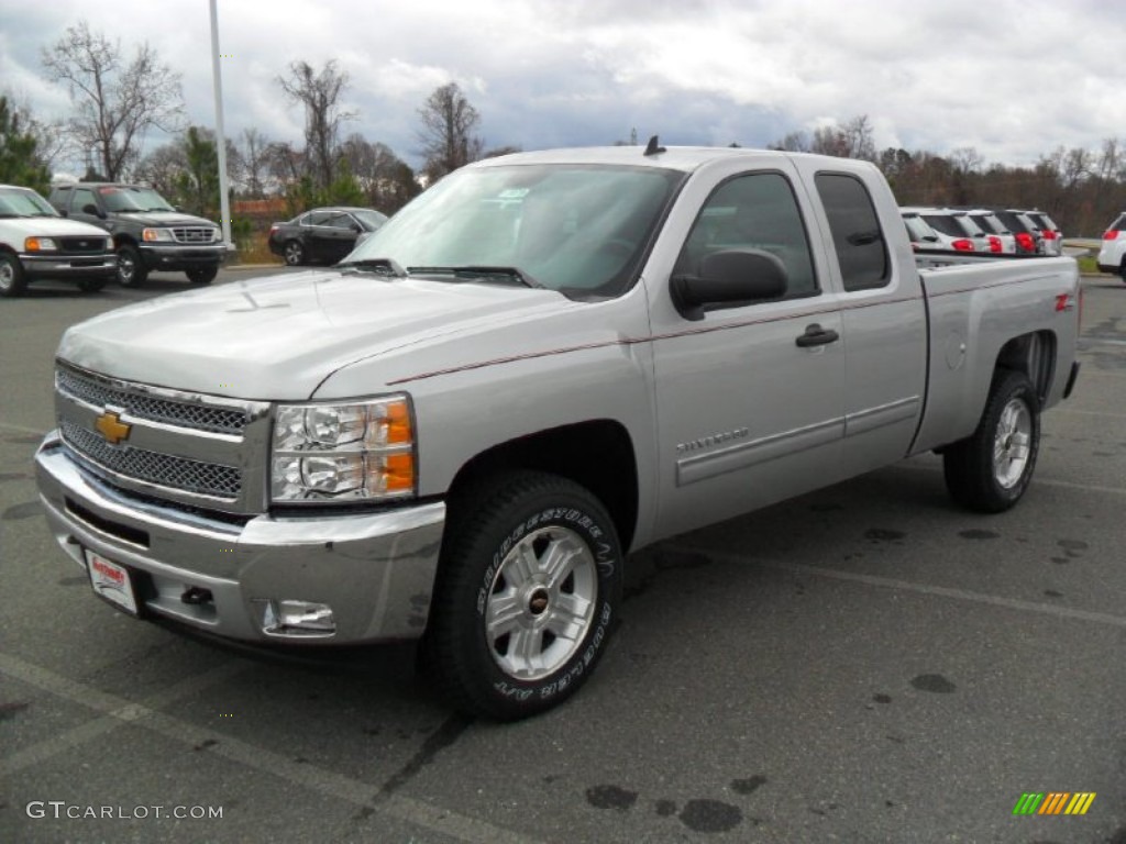 Silver Ice Metallic Chevrolet Silverado 1500