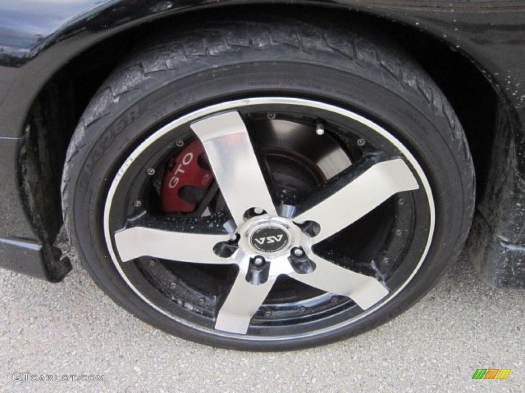 2005 Pontiac GTO Coupe Custom Wheels Photos