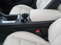 White Diamond Tricoat - Volt Hatchback Photo No. 9
