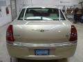 Linen Gold Metallic - 300 C HEMI Photo No. 2