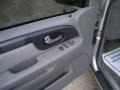 2006 Liquid Silver Metallic GMC Envoy SLE  photo #20