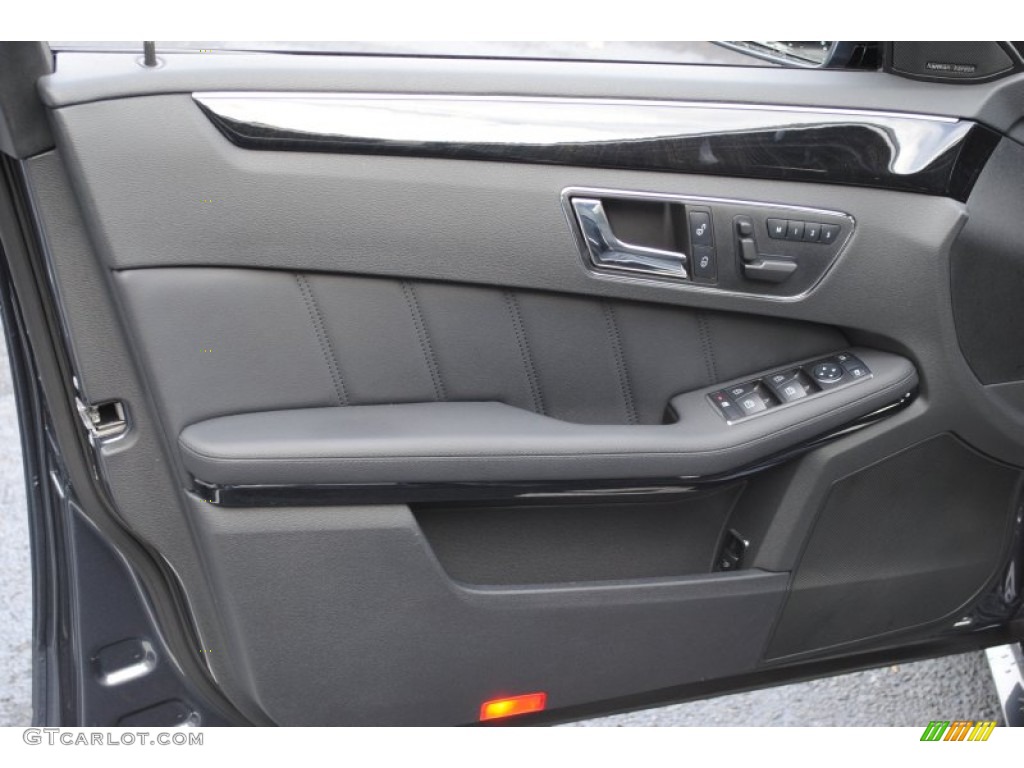 2010 Mercedes-Benz E 550 4Matic Sedan Black Door Panel Photo #57089252