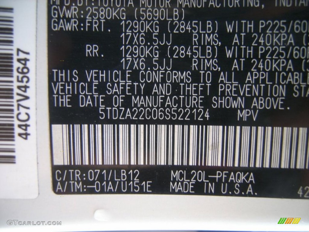 2006 Sienna Color Code 071 for Arctic Frost Pearl Photo #57089474