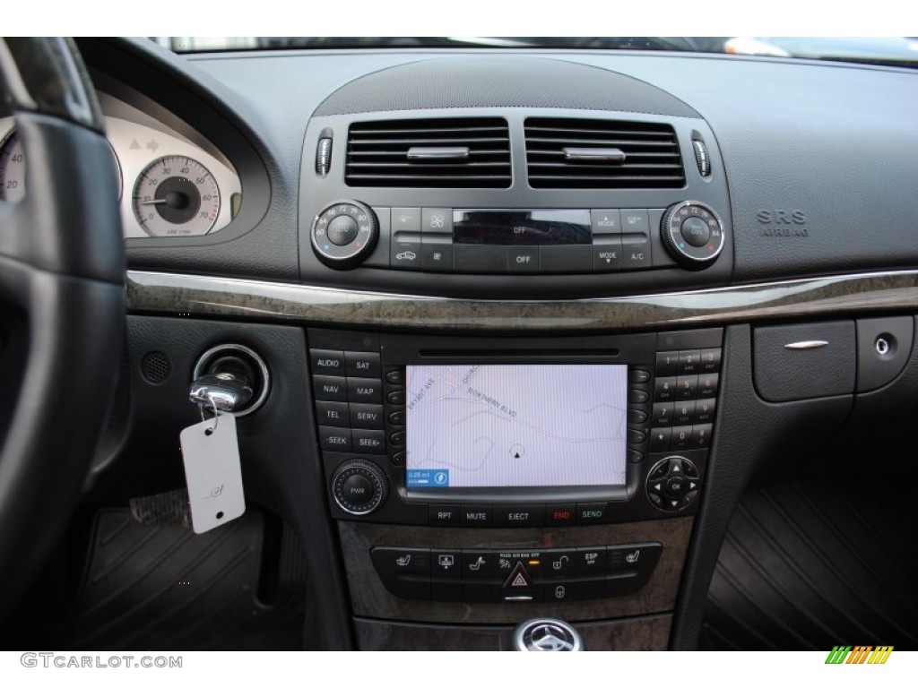 2008 Mercedes-Benz E 350 4Matic Sedan Controls Photo #57089570