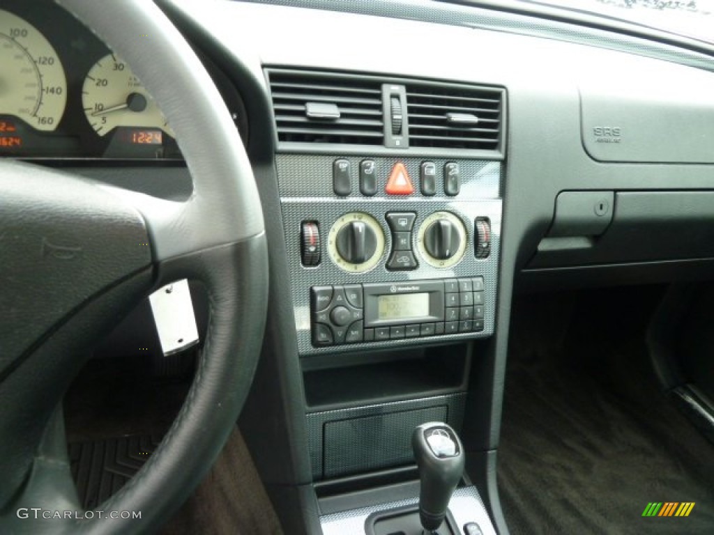 2000 Mercedes-Benz C 230 Kompressor Sedan Controls Photo #57089865