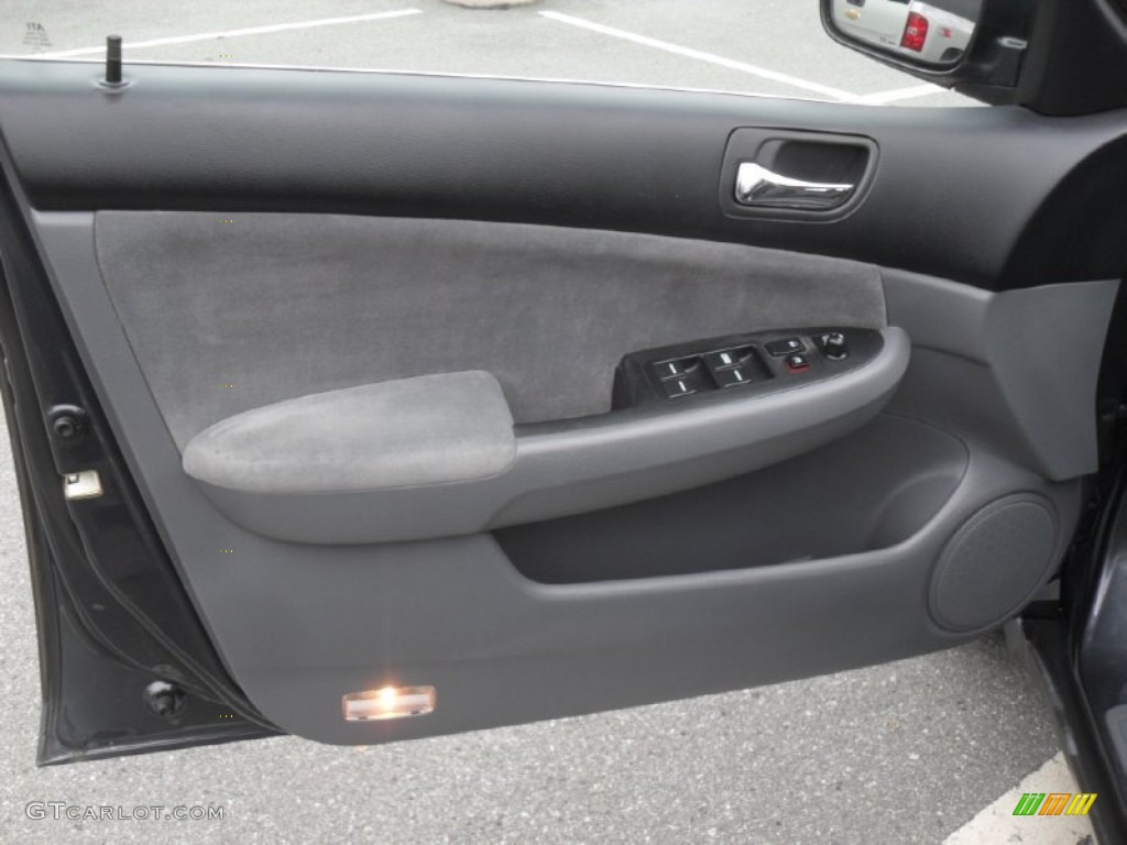 2005 Honda Accord LX Sedan Gray Door Panel Photo #57090734