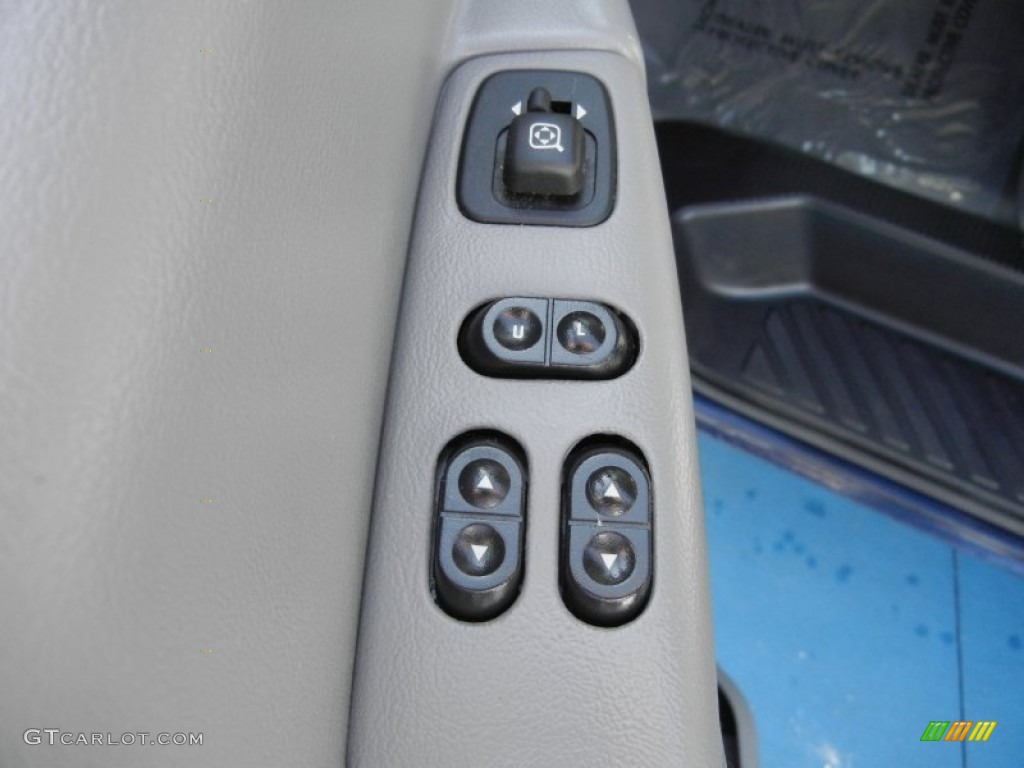 2008 Ford E Series Van E150 XLT Passenger Controls Photo #57091727