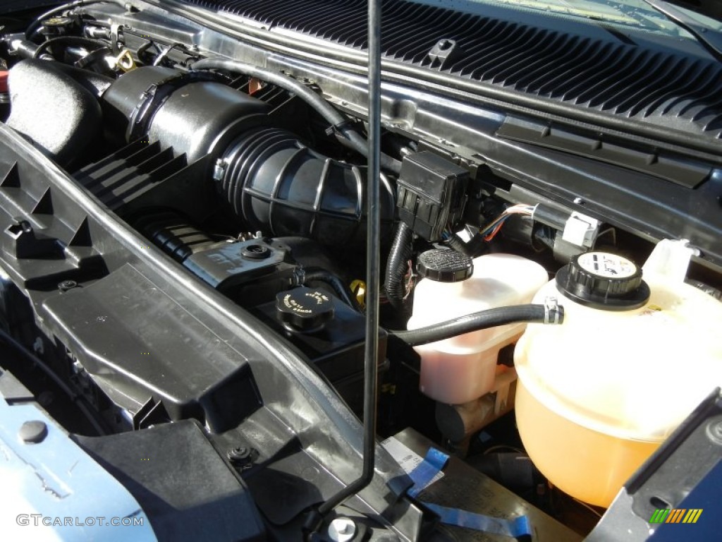 2008 Ford E Series Van E150 XLT Passenger Engine Photos