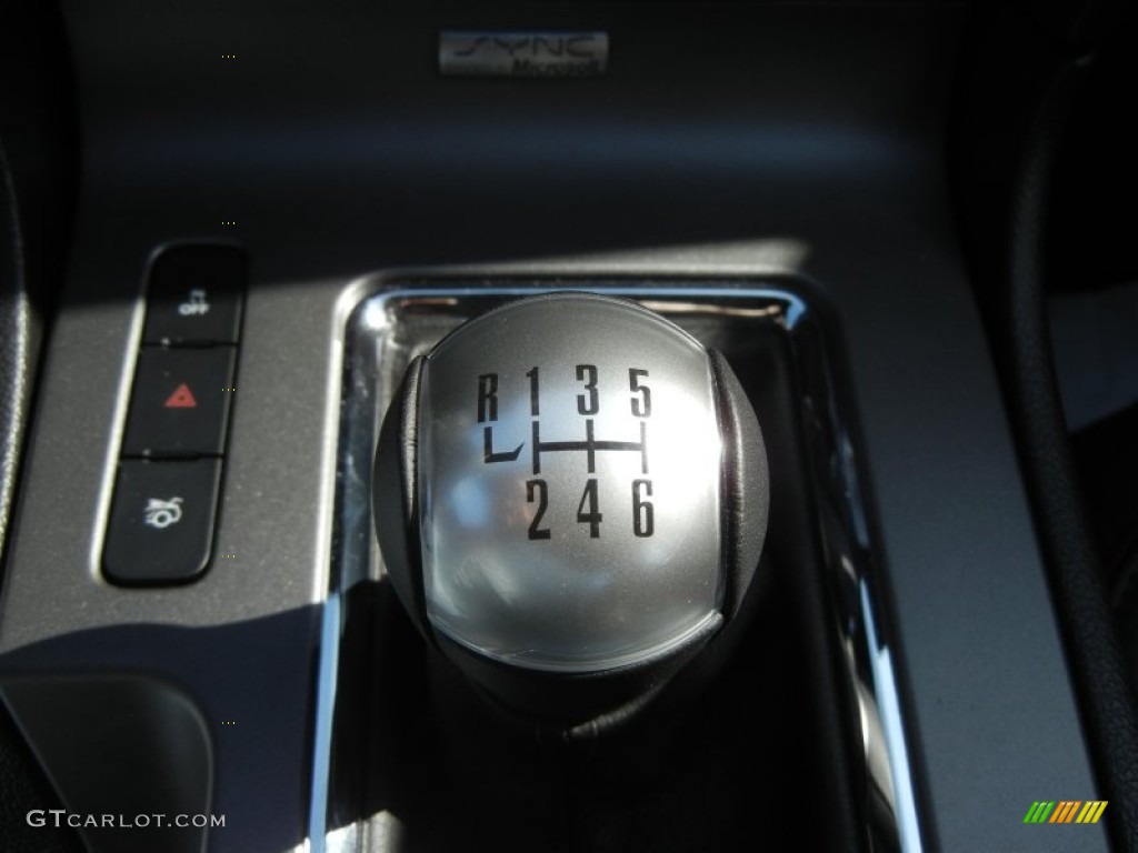 2012 Ford Mustang GT Premium Coupe 6 Speed Manual Transmission Photo #57092141