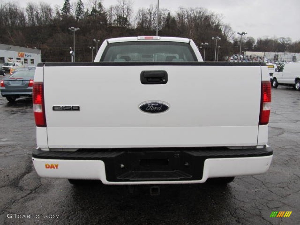 2006 F150 STX SuperCab 4x4 - Oxford White / Medium/Dark Flint photo #3
