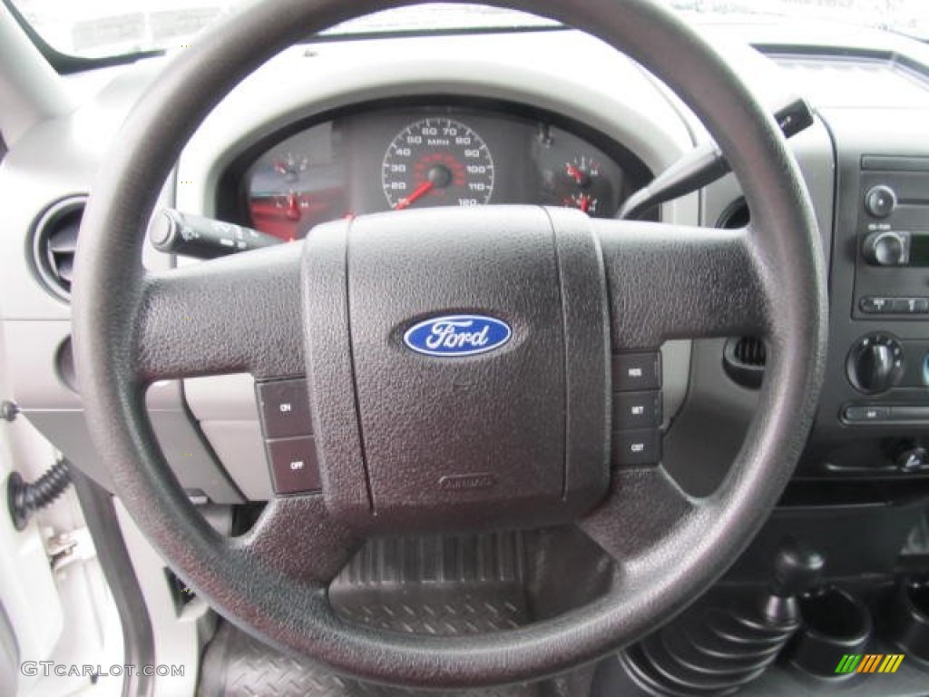 2006 F150 STX SuperCab 4x4 - Oxford White / Medium/Dark Flint photo #10