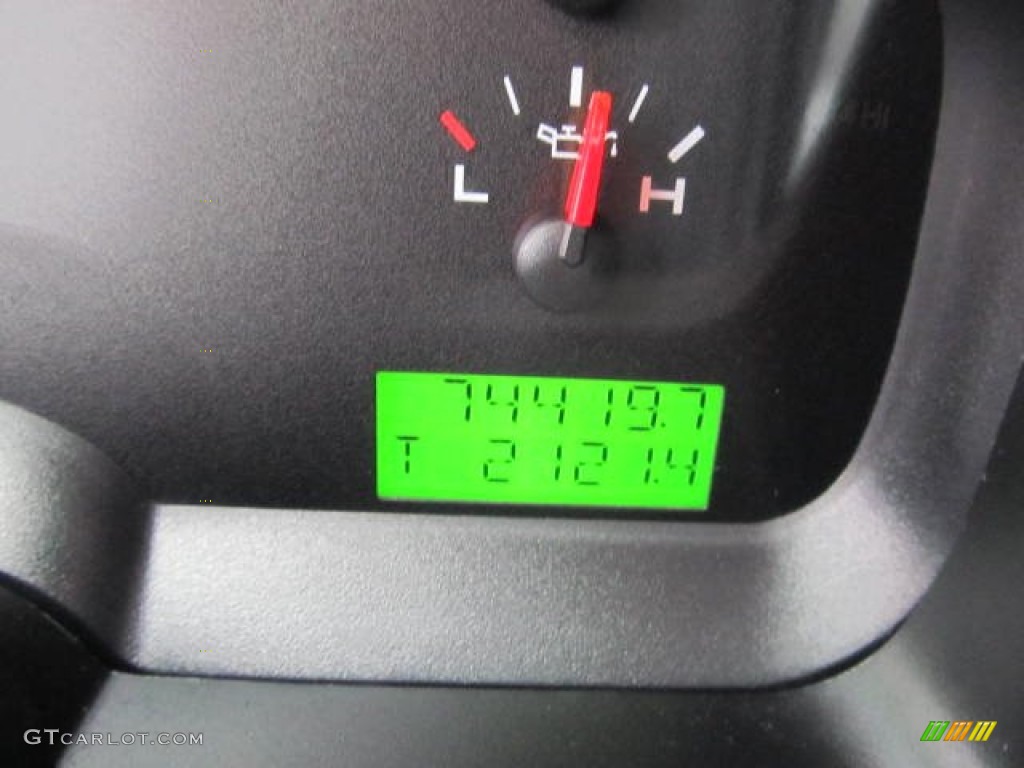 2006 F150 STX SuperCab 4x4 - Oxford White / Medium/Dark Flint photo #15