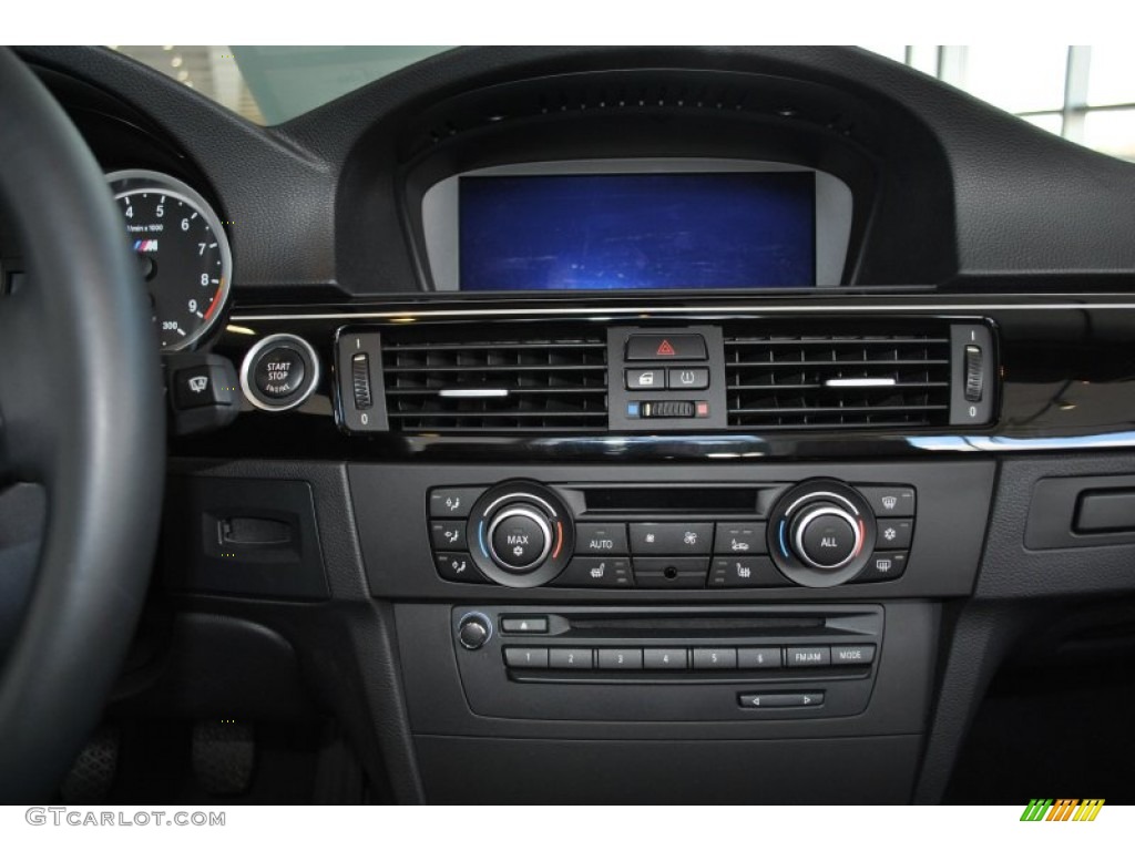 2011 BMW M3 Convertible Controls Photo #57102787