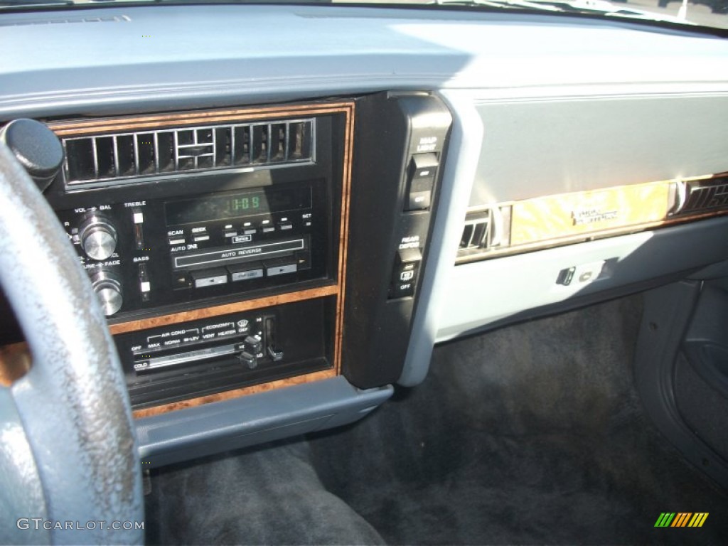 1996 Century Sedan - White / Blue photo #12