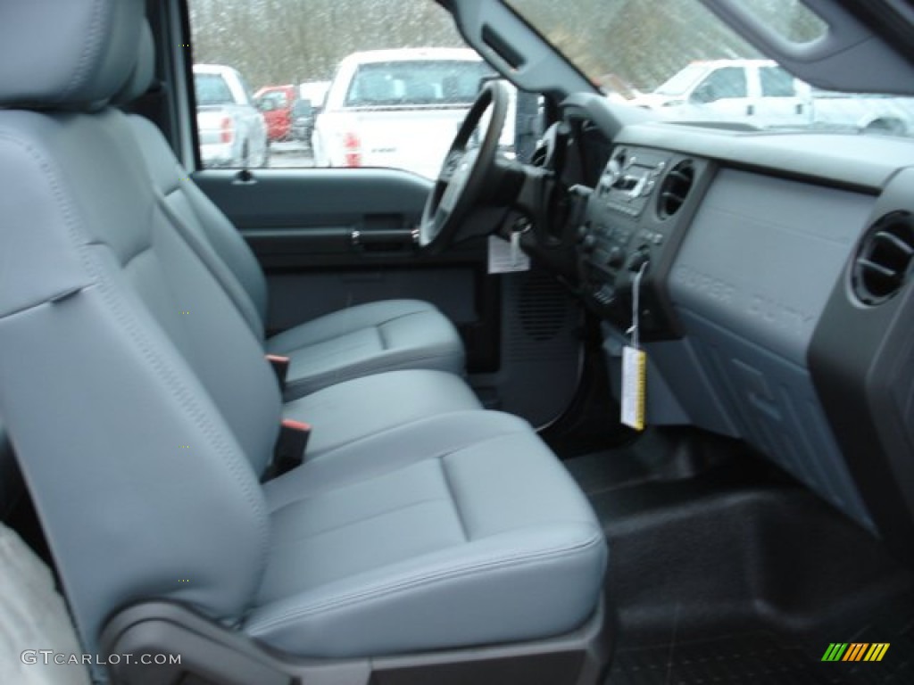 2012 F350 Super Duty XL SuperCab 4x4 - Oxford White / Steel photo #16