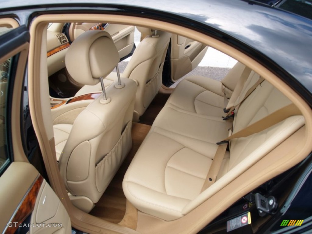 Cashmere Interior 2009 Mercedes-Benz E 320 BlueTEC Sedan Photo #57105262