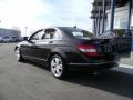 Black - C 300 4Matic Luxury Photo No. 2