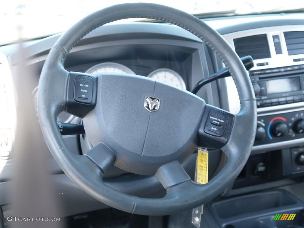2005 Dodge Dakota Laramie Quad Cab 4x4 Medium Slate Gray Steering Wheel Photo #57110897