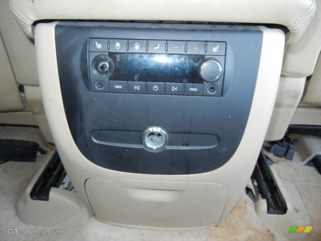 2007 Tahoe LTZ - Summit White / Light Cashmere/Ebony photo #12