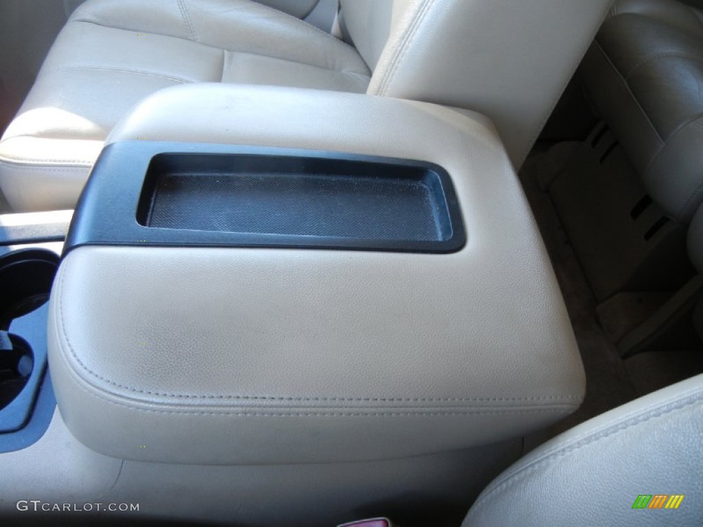 2007 Tahoe LTZ - Summit White / Light Cashmere/Ebony photo #26