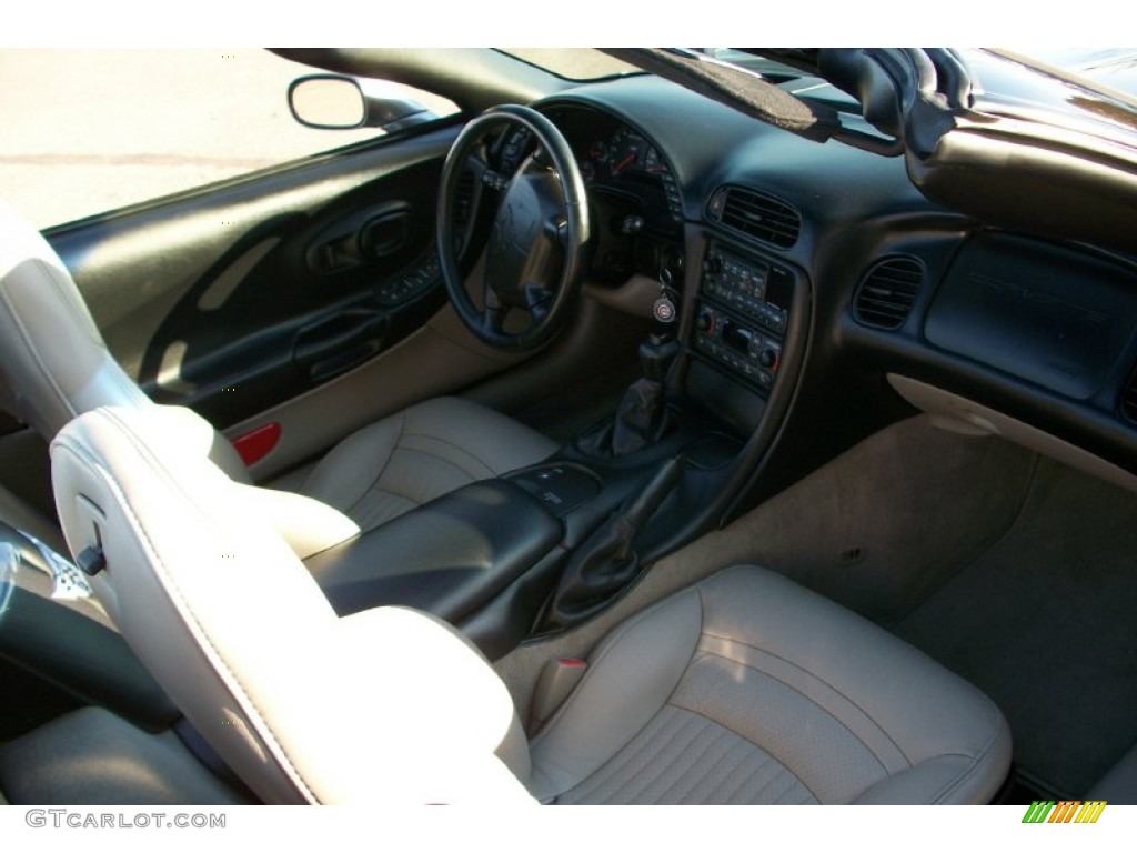 2003 Corvette Convertible - Medium Spiral Gray Metallic / Light Oak photo #10