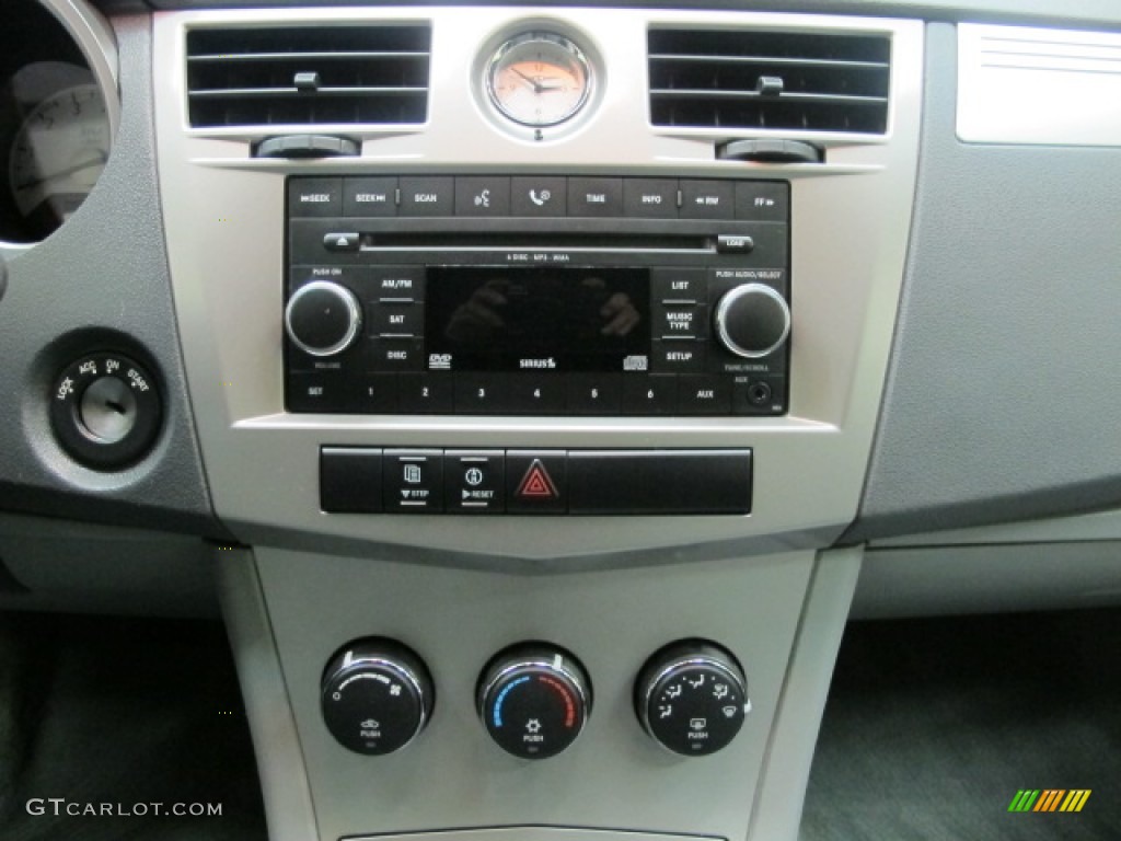 2008 Chrysler Sebring Touring Convertible Audio System Photo #57114739