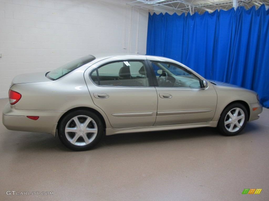 2004 I 35 - Golden Sand Metallic / Beige photo #10