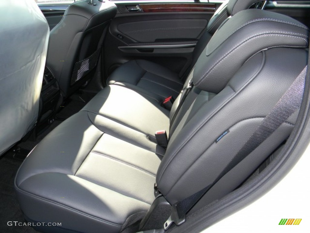2012 GL 350 BlueTEC 4Matic - Arctic White / Black photo #5