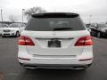 Arctic White - ML 350 4Matic Photo No. 5