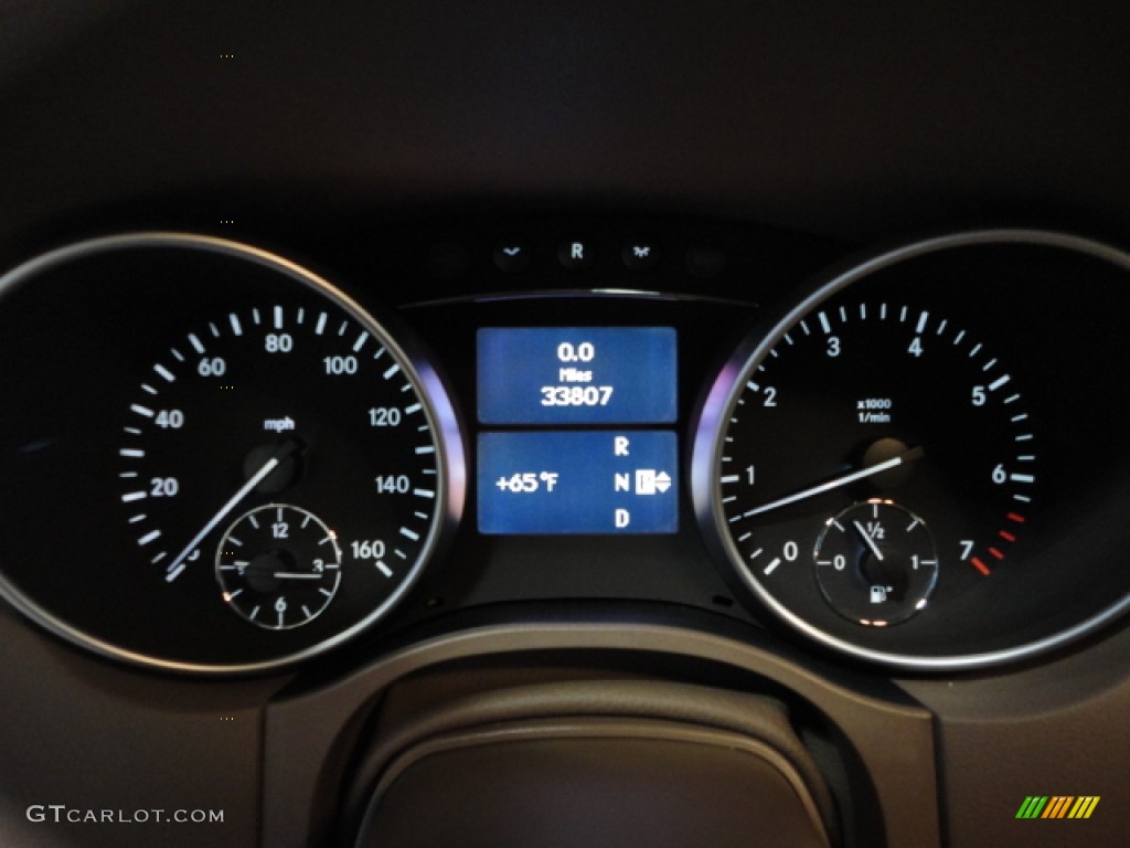 2009 ML 350 4Matic - Jade Green Metallic / Cashmere photo #16