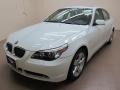 Alpine White - 5 Series 530xi Sedan Photo No. 4
