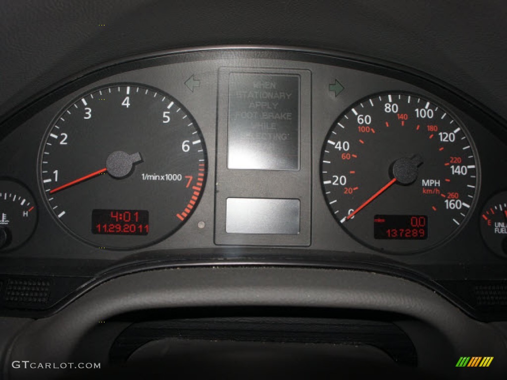 2002 Audi A8 4.2 quattro Gauges Photos