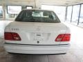 Glacier White - E 320 Sedan Photo No. 6