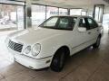 Glacier White - E 320 Sedan Photo No. 7