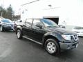 Super Black - Frontier SE Crew Cab 4x4 Photo No. 7