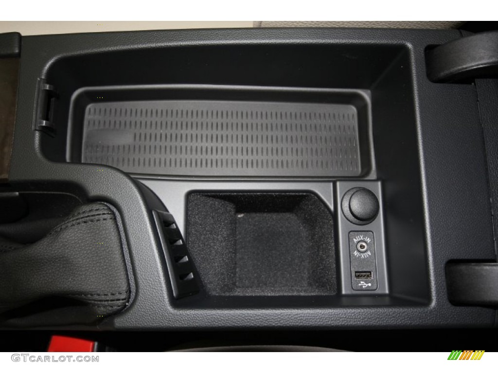 2011 3 Series 328i Sedan - Black Sapphire Metallic / Oyster/Black Dakota Leather photo #16