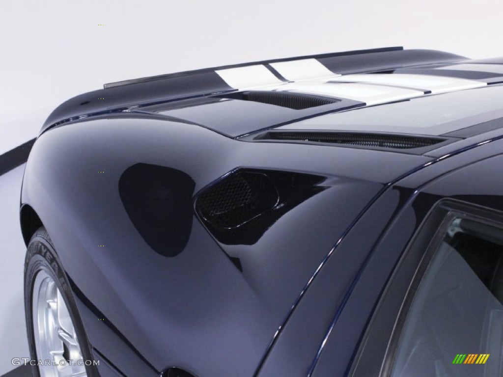 2005 GT  - Midnight Blue Metallic / Ebony Black photo #32
