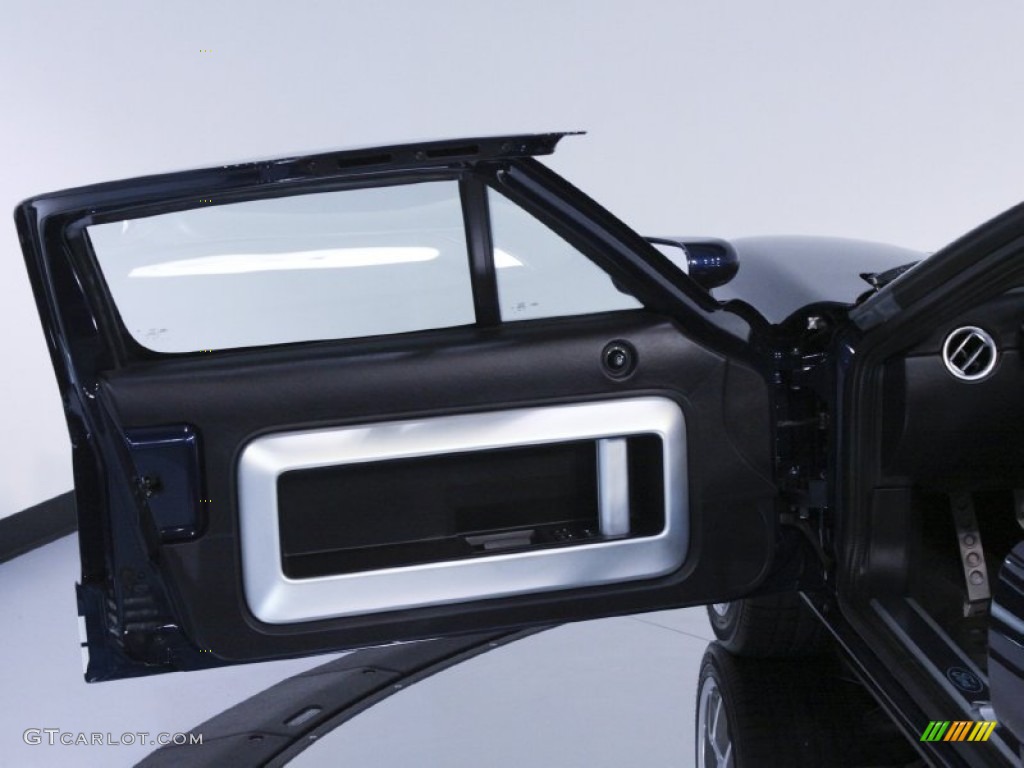 2005 GT  - Midnight Blue Metallic / Ebony Black photo #61