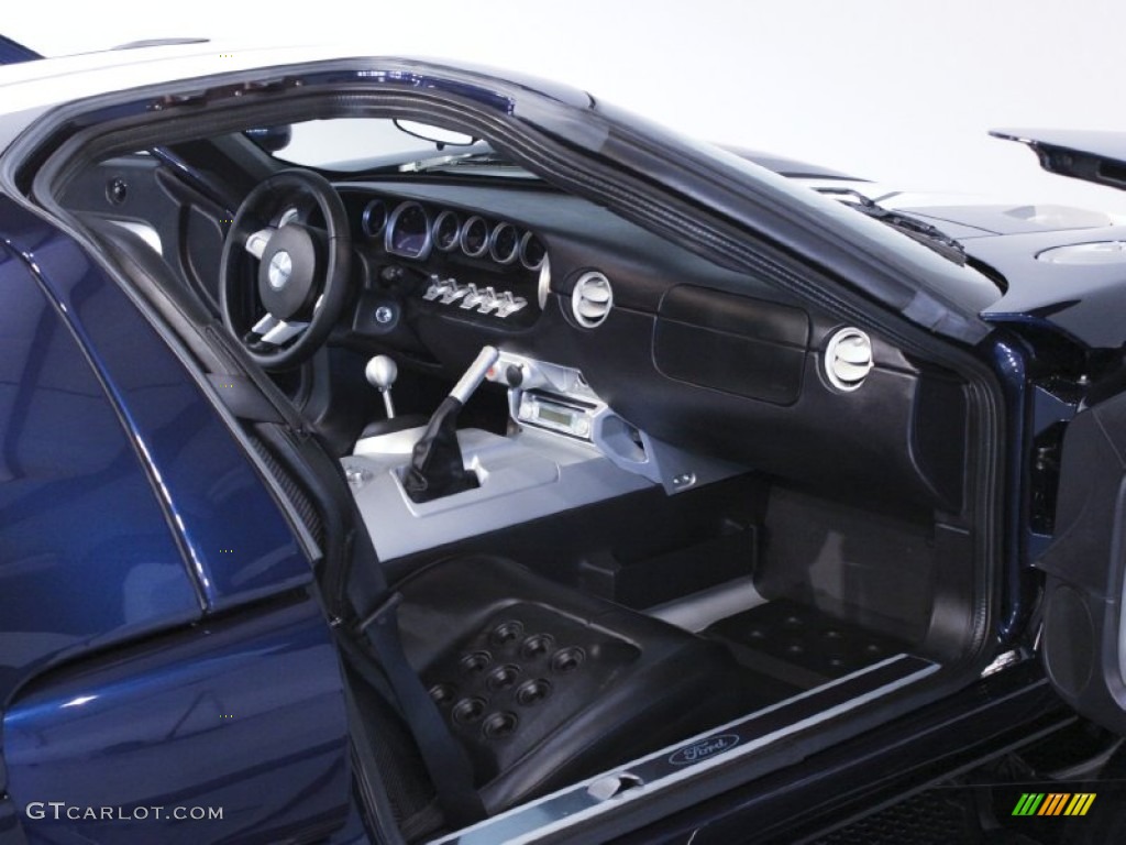 2005 GT  - Midnight Blue Metallic / Ebony Black photo #63